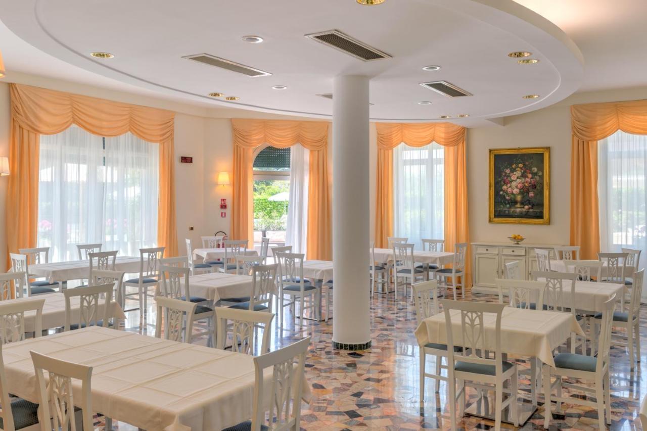 Hotel Galeazzi Gardone Riviera Exterior foto
