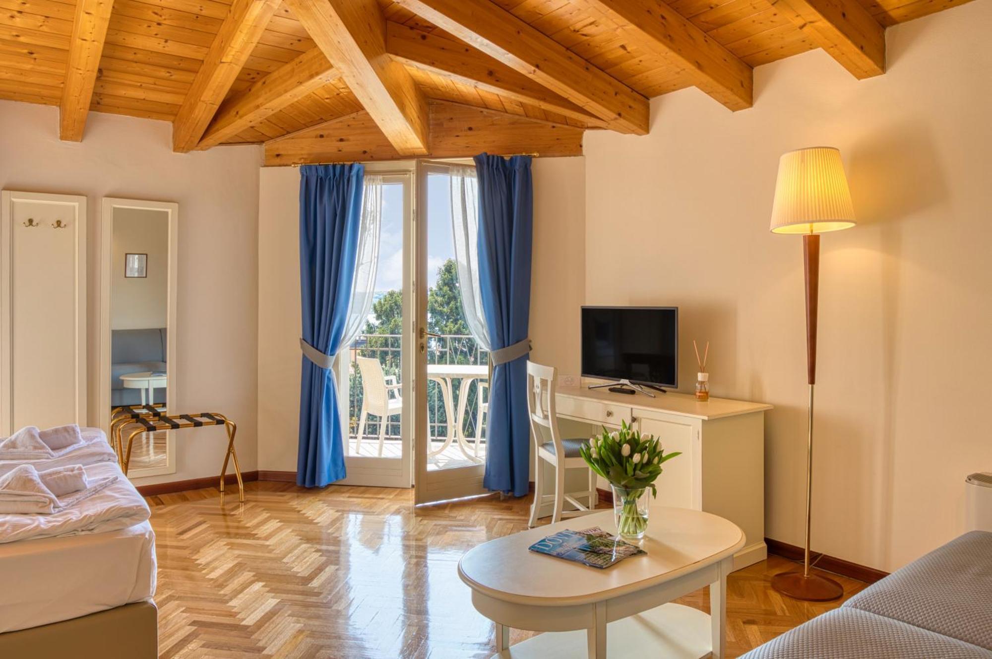 Hotel Galeazzi Gardone Riviera Exterior foto